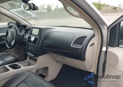 2011 Chrysler Town & Country Limited from USA, damaged, VIN 2A4RR6DG9BR614281